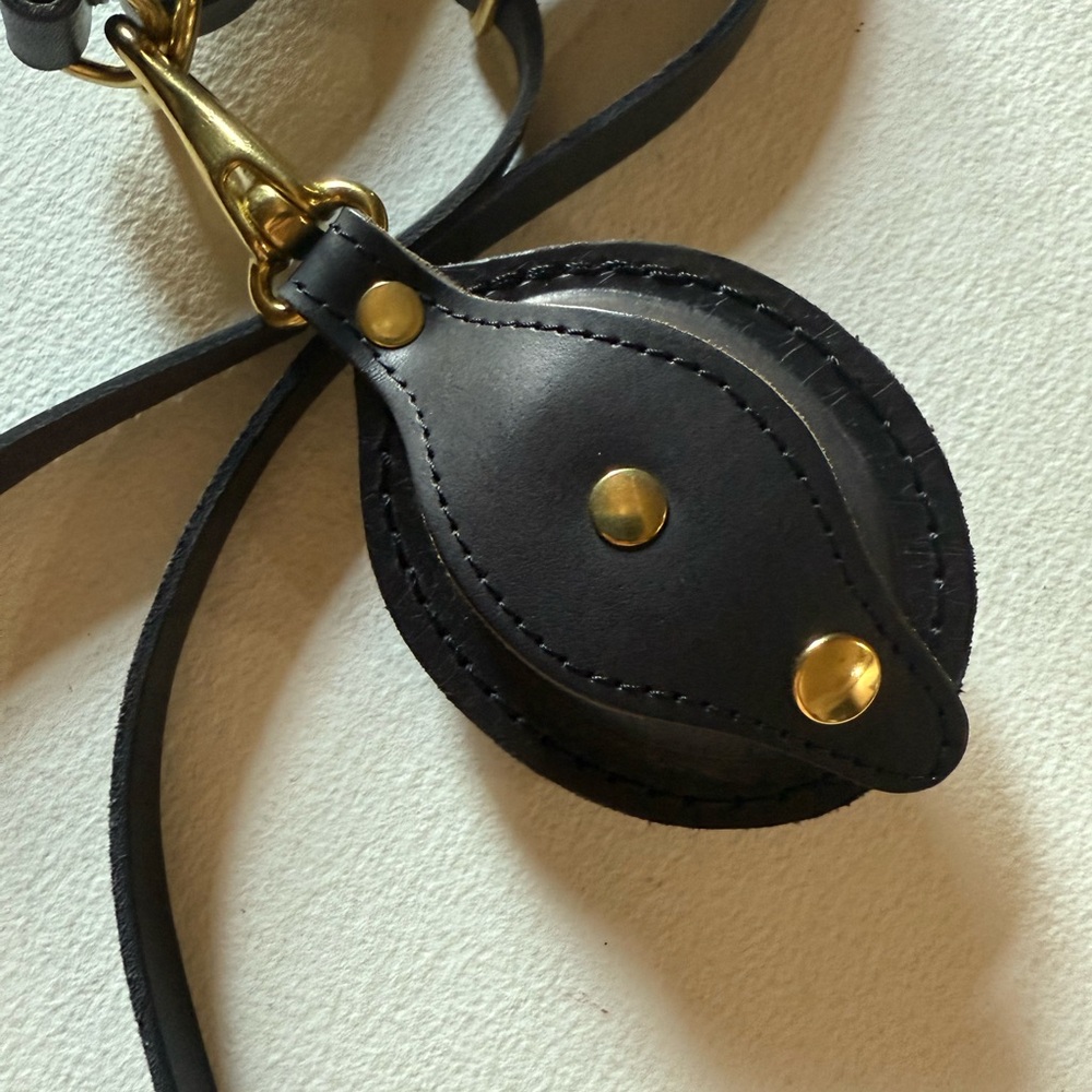 NWT Klara Nademlynska Black Leather Crossbody 
Coin Purse with Gold Accents